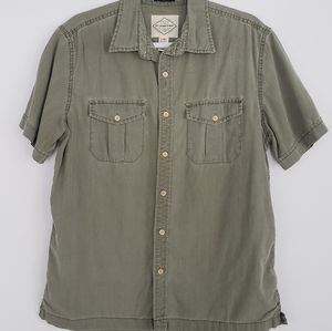 Short-Sleeve 100% Cotton Button-up in Olive Green